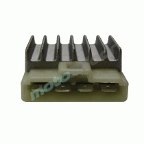 REGULATOR NAPIECIA POWER FORCE  4 PINY / MINARELI  / MORINI  RET000024