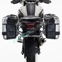 KUFRY BOCZNE ALUMINIOWE GIVI ZE STELAŻAMI TRK502X