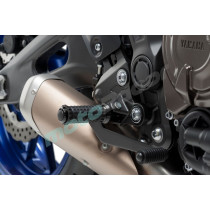 PODNÓŻKI PUIG R-FIGHTER S UNIWERSALNE (WYMAGAJĄ ADAPTERÓW) CZARNE