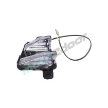 LAMPA POZYCYJNA PRZEDNIA PRAWA SVT650 SVT650X